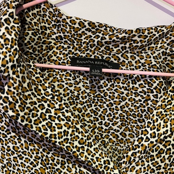 Satin leopard print button down - Picture 2 of 2